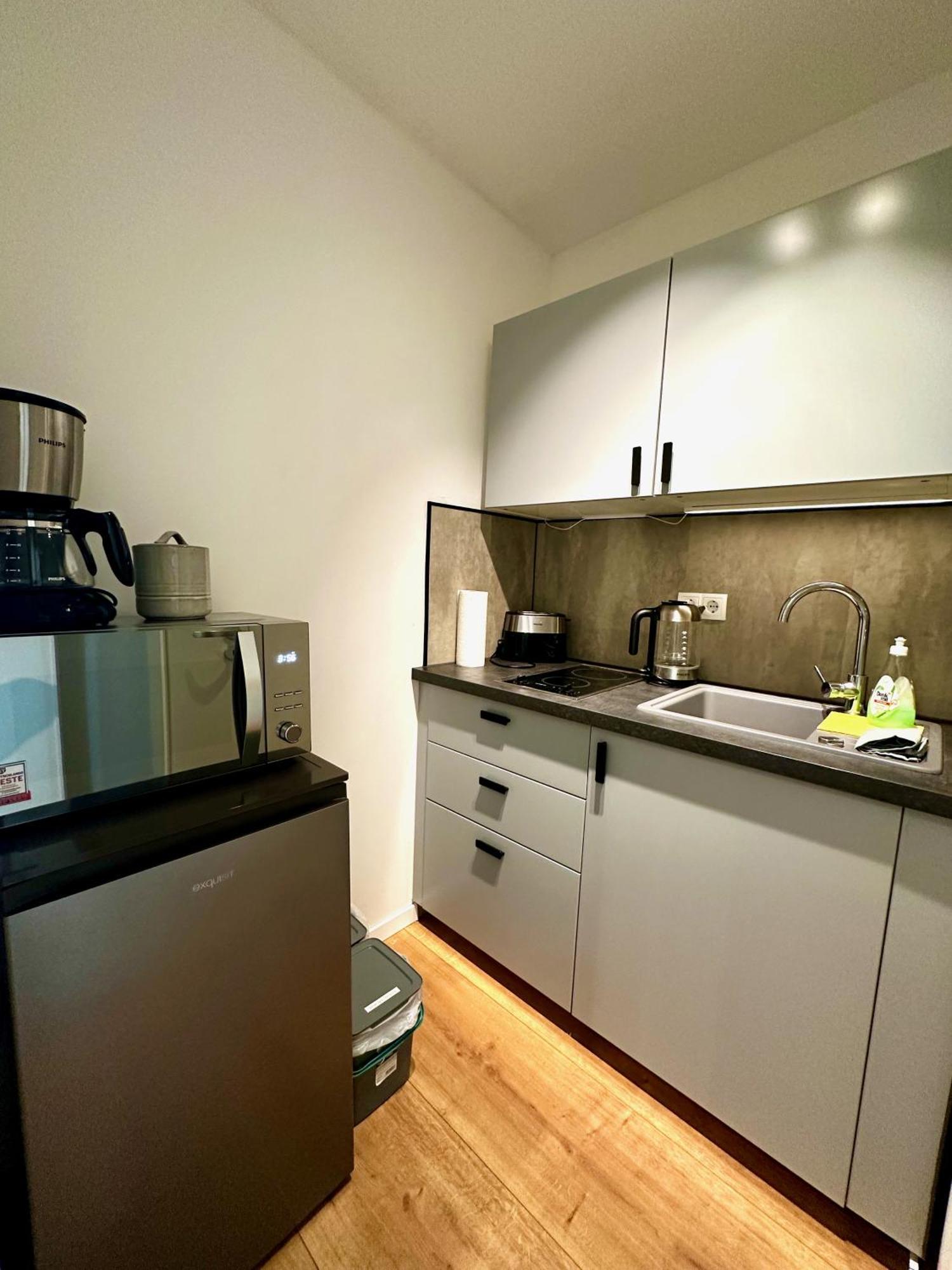 Gemuetliches 1R Apartment Mit Balkon, Parking, Tv Streaming 马格德堡 外观 照片